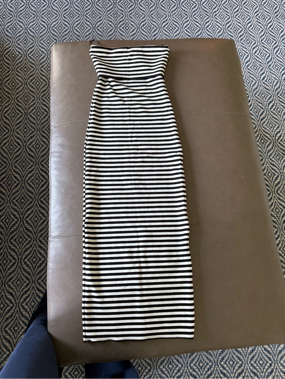 Abercrombie & Fitch Black and White Strapless Maxi Dress